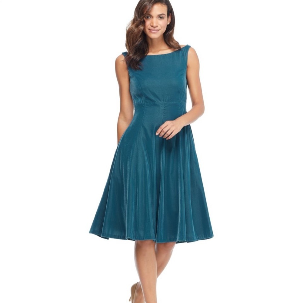 NEW • Gal Meets Glam • Christine Velvet Dress Blue